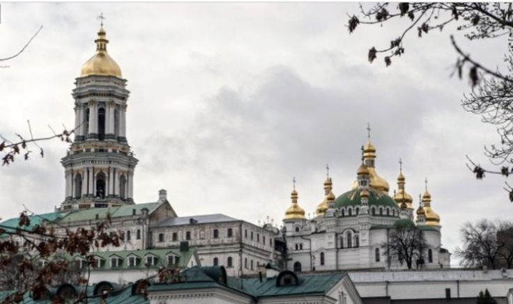 Богослуженията в Киевско Печорската лавра ще продължат не говорим за затваряне