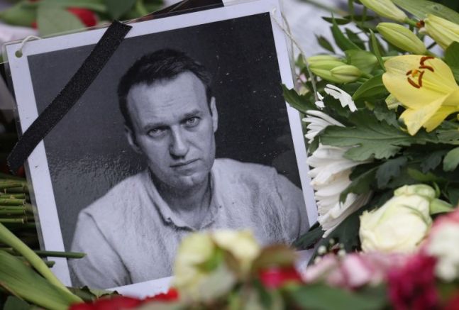 Майката на Алексей Навални Людмила Навалная не е била допусната доморгатав