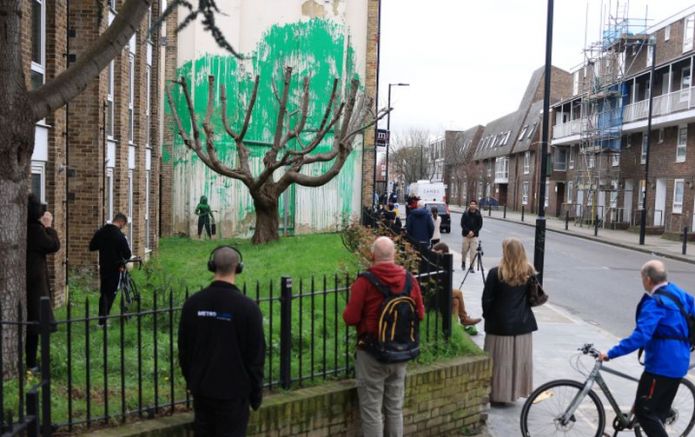 Анонимният британски уличен художник Банкси потвърди в профила си в