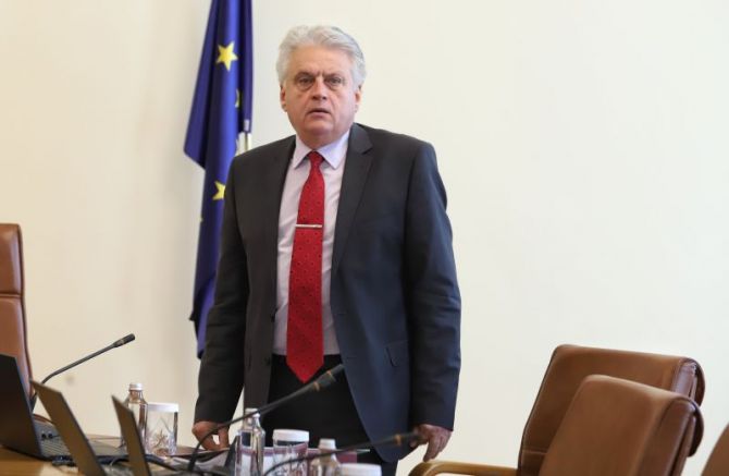 Бившият вътрешен министър Бойко Рашков застава начело на парламентарната комисия