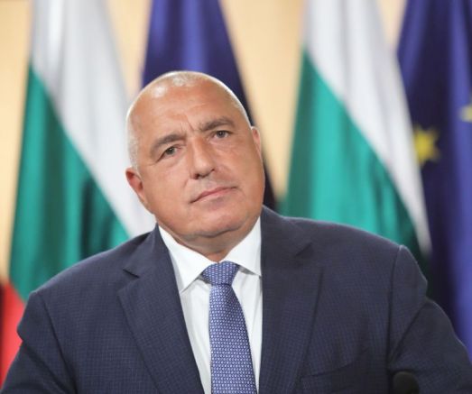 Минути след брифинга на коалицията Продължаваме промяната Демократична България