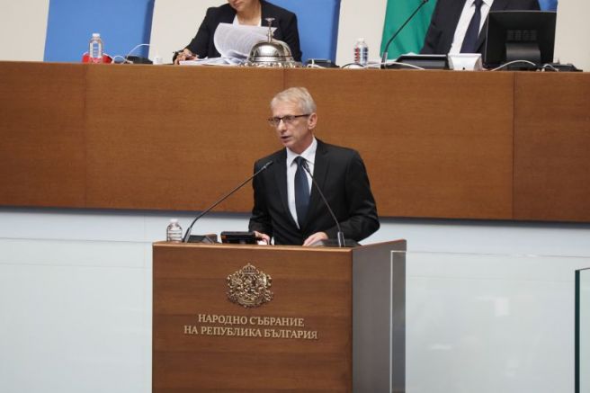 Неприятен развой прие изслушването на премиера Николай Денков в парламента