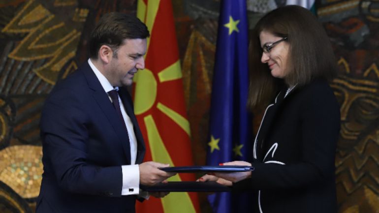 Подписаният вчера двустранен протокол между България и Северна Македония предвижда