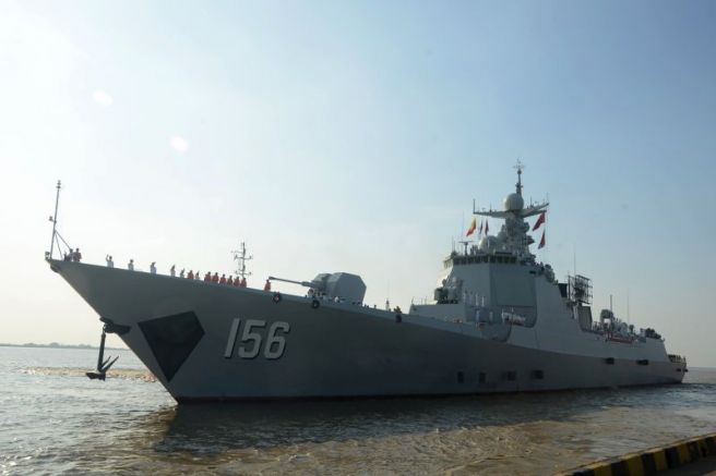Юан Данг Дойче велеКитай модернизира военноморския си флот Строят се
