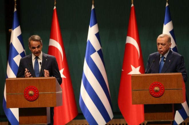 Турският президент Реджеп Ердоган и гръцкият премиер Кириакос Мицотакис акцентираха