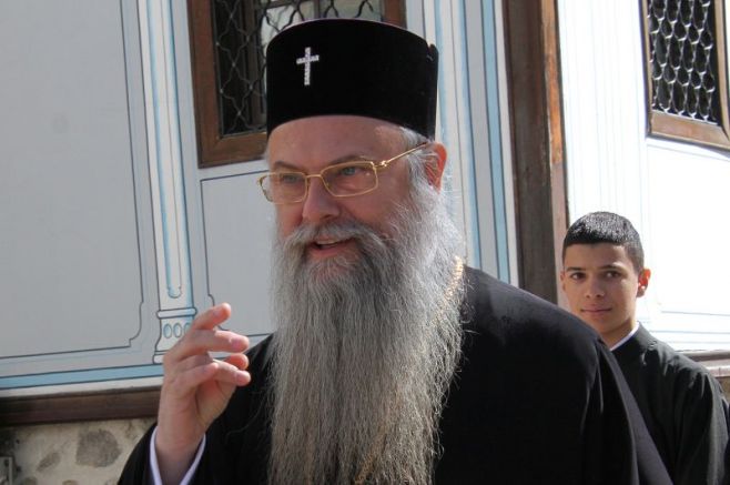 Пловдивският митрополит Николай отправи дълга благодарствена реч към Георги Гергов