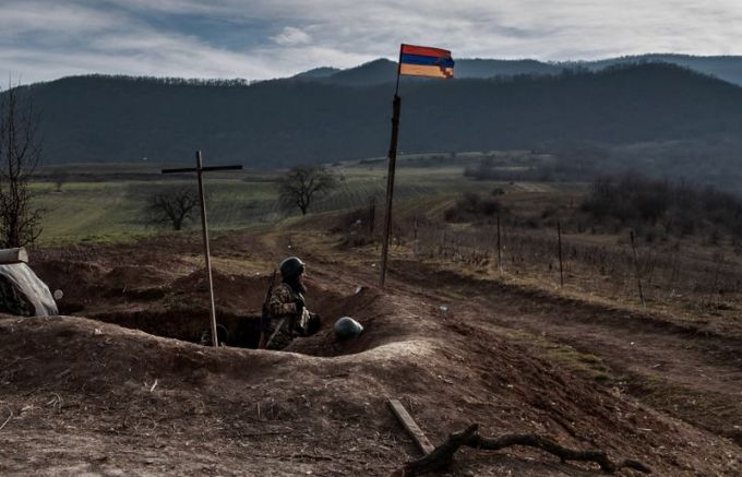 Сепаратистите в Нагорни Карабах обявиха че ще прекратят огъня и
