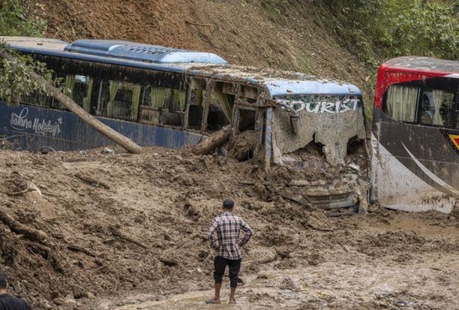 Жертвите на природната стихия в Непал вече са най малко