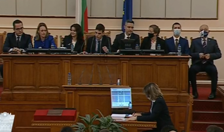 Депутатите не гласуваха разглеждането на проекторешение за помощ за Украйна на