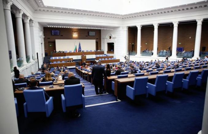 Вторият вот на недоверие срещу правителството Денков-Габриел“ вероятно ще се