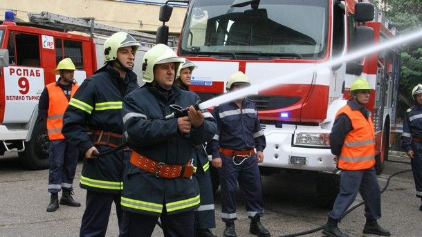 Националният синдикат на пожарникарите и спасителите „Огнеборец” излиза на шествие