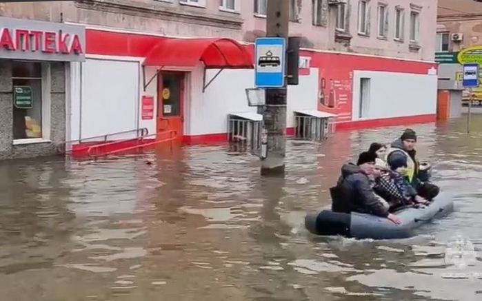 Франк Айшман Дойче велеНова катастрофа заплашва наводнените райони в руската