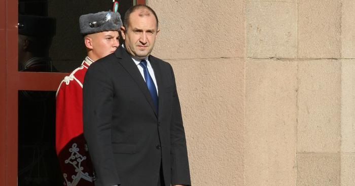 Президентът Румен Радев пристигна на работно посещение в Азербайджан за