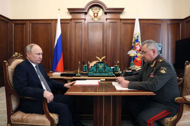 Владимир Путин и Сергей Шойгу, снимка: ЕРА/БГНЕС