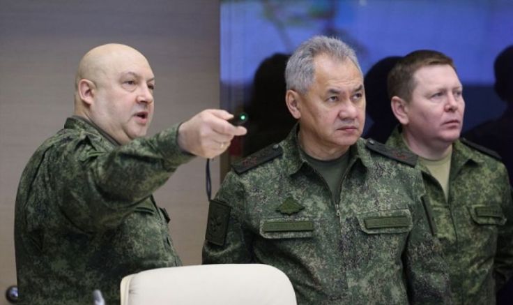 Руският министър на отбраната Сергей Шойгу и началникът на Генералния