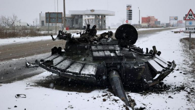 Украинска бригада която се заклева да унищожи руските войски симулира