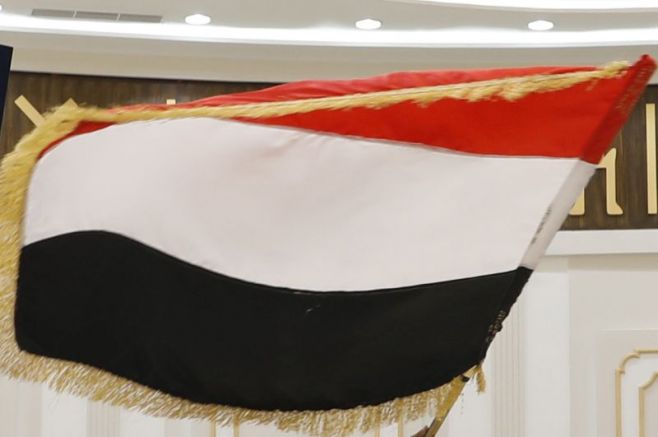 Международно признатото правителство на Йемен заяви в събота че отбранителните