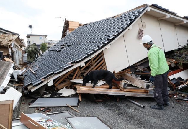 Броят на жертвите на опустошителното земетресение в централна Япония нарасна