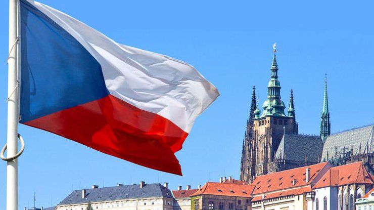 Чехия ще подкрепи предложението на Полша за изпращане на международна