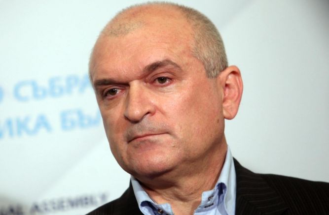Димитър Главчев е номинацията на ГЕРБ СДС за председател на
