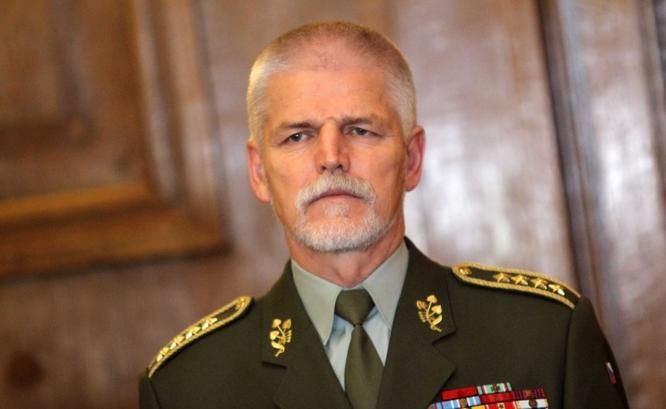 Избраният за президент на Чехия генерал от НАТО Петер Павел