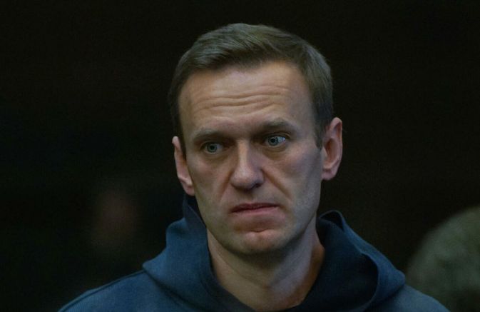 Руският опозиционер Алексей Навални е изправен пред перспективата за нови