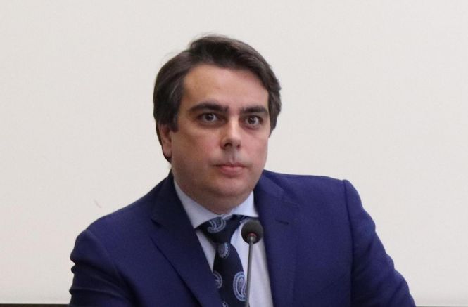 Вицепремиерът и финансов министър Асен Василев каза, че проверките в