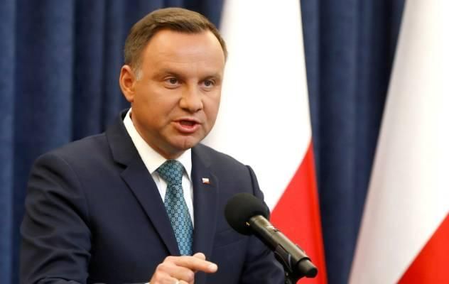 Президентът на Полша Анджей Дуда възложи на настоящия премиер Матеуш