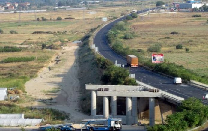 Движението по автомагистрала Струма ще бъде пуснато изцяло от 20