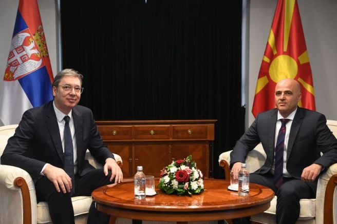 Министър председателят на РСМ Димитър Ковачевски и президентът на Сърбия