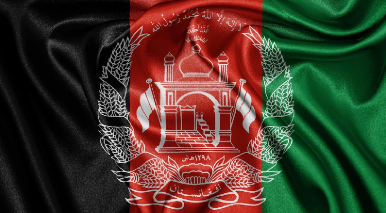 Талибанските власти в Афганистан са задържали 18 служители, включително чужденец