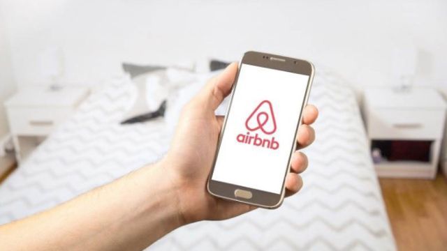 Airbnb окончателно изтегли бизнеса си от Русия и Беларус Мярката