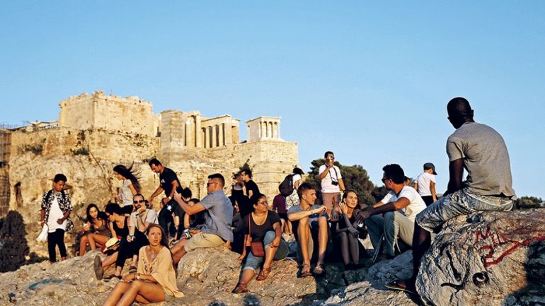Повече внимание от туристите препоръчват гръцките здравни власти поради увеличаване
