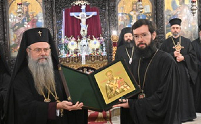 Волоколамският митрополит Антоний който е дясната ръка на руския патриарх