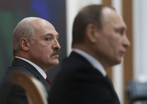 Международните престъпници Лукашенко и Путин