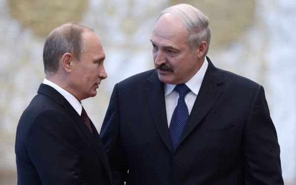 Владимир Путин пристигна на официално посещение в Беларус за разговори