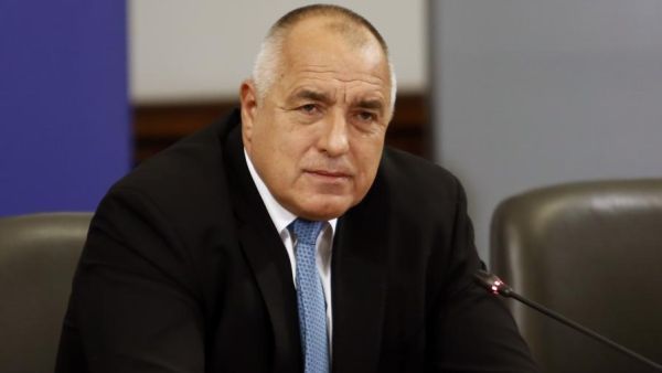 ПП ГЕРБ преизбра за председател на партията Бойко Борисов предаде