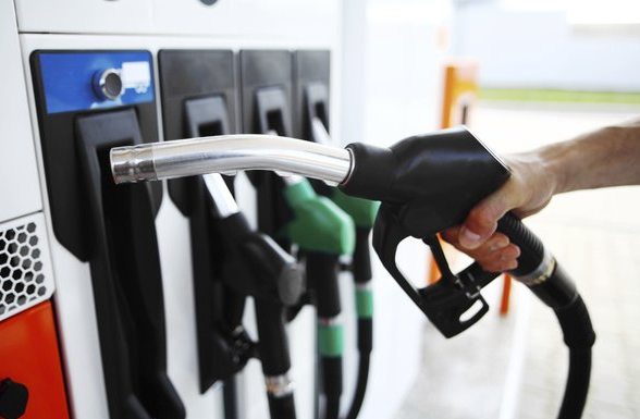 Цените на горивата по бензиностанциите плавно вървят нагоре Данните показват