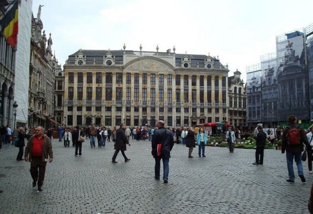 Белгийските службиза сигурност следят652 опасни лица повечето от които са