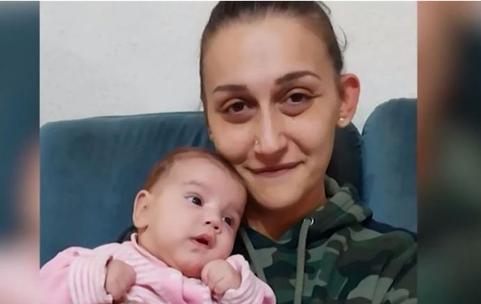 Близо четири месеца българка и бебето ѝ са блокирани в