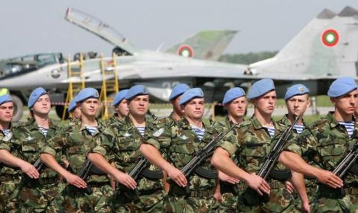 България няма да изпраща военнослужещи в Украйна Това е категоричната