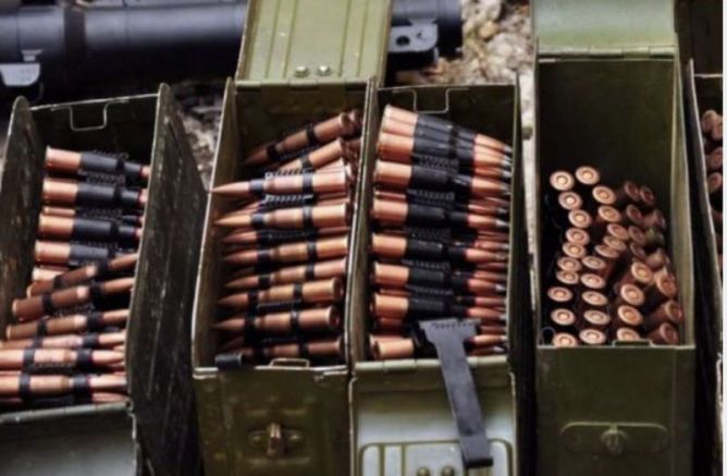 Европейските министри на отбраната ще обсъдят планове да изтеглят боеприпаси