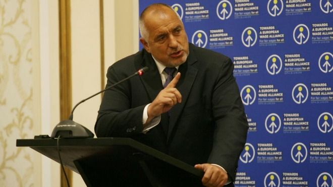 Председателят на ГЕРБ Бойко Борисов свиква извънредно депутатите на партията