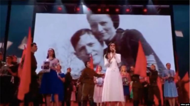 На руската държавна телевизия Перви канал по време на празничен