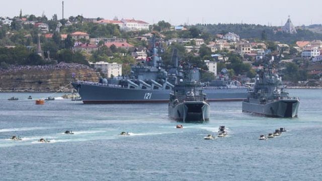 Турция спря преминаването на руски военни кораби през Босфора, обяви