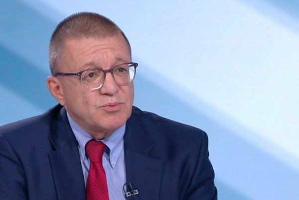 Христо Грозев е потърсен б р от българските институции не лично