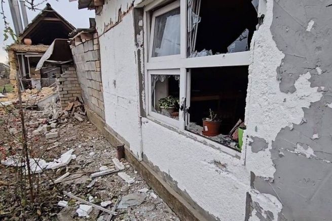 Руските окупатори днес обстрелваха Чорнобаивка в Херсонска област съобщи шефът