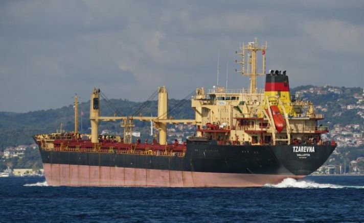 Първият чуждестранен кораб е напуснал Мариупол съобщи БНТ Става дума
