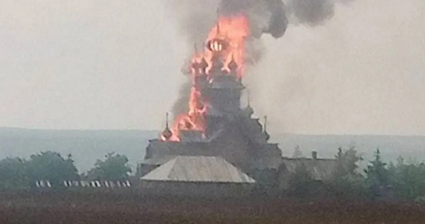 В Донецка област от обстрел изгоря скитът на Вси светии
