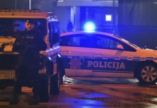Полицията в Черна гора съобщи че 11 души са убити